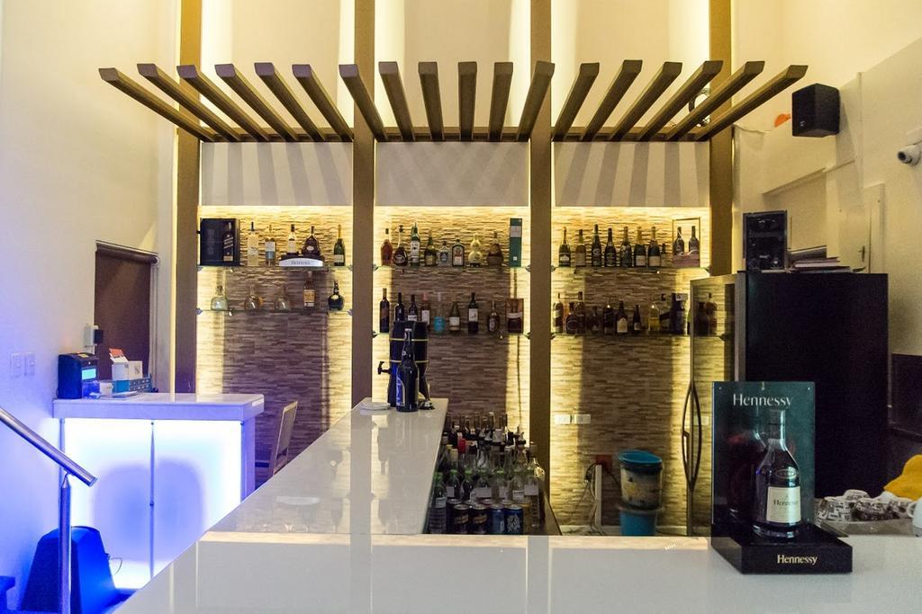 D Circle Hotel Manille Extérieur photo