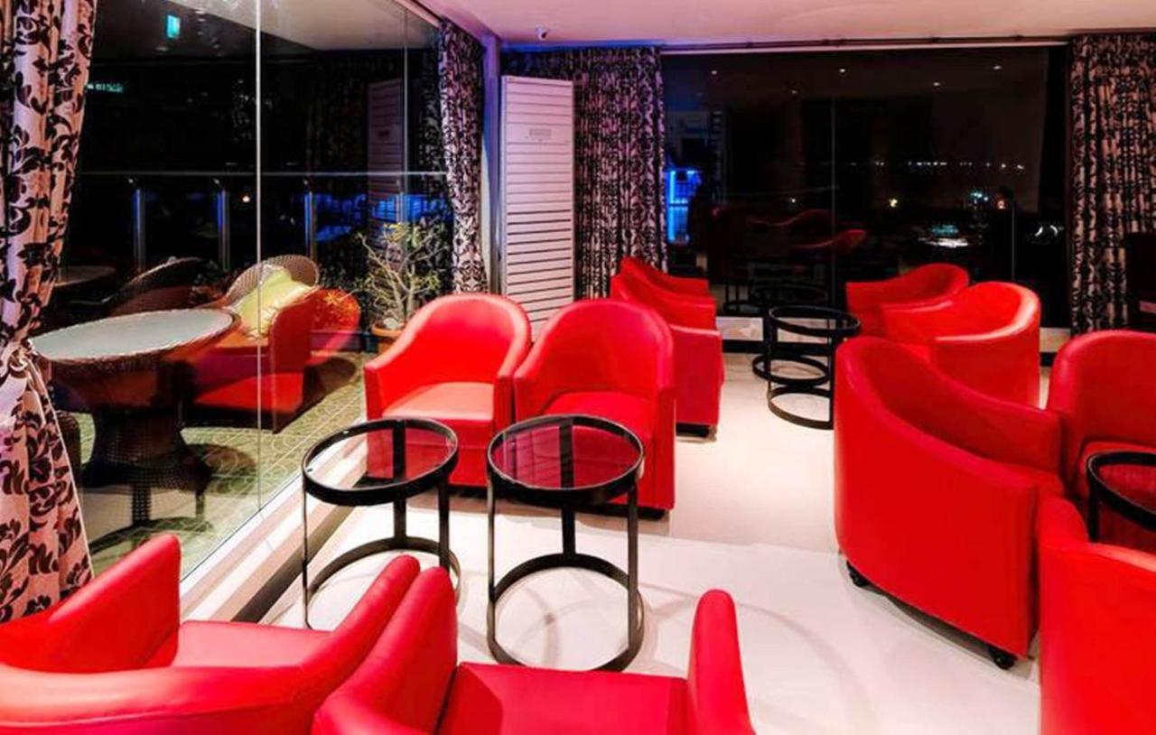 D Circle Hotel Manille Extérieur photo