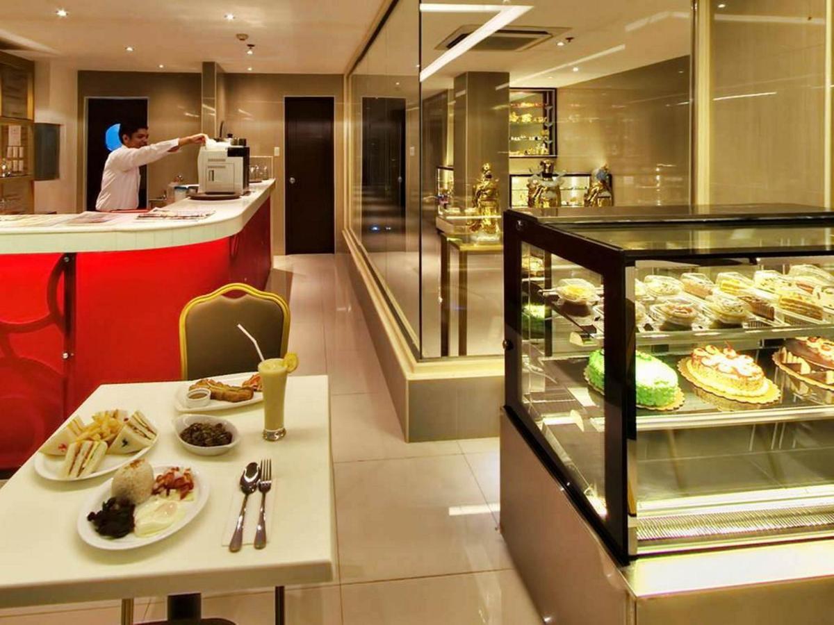D Circle Hotel Manille Extérieur photo